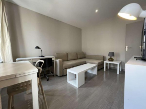 Appartement Historique T2 à La Rochelle – Confort Moderne, Cœur de Ville - FR-1-246-609